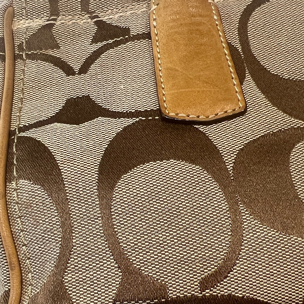 Coach Brown and Tan Shoulder Bag - Picture 5 of 8